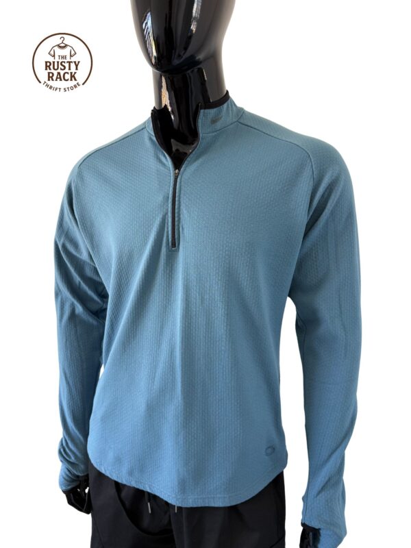 NIKE Fitness Top