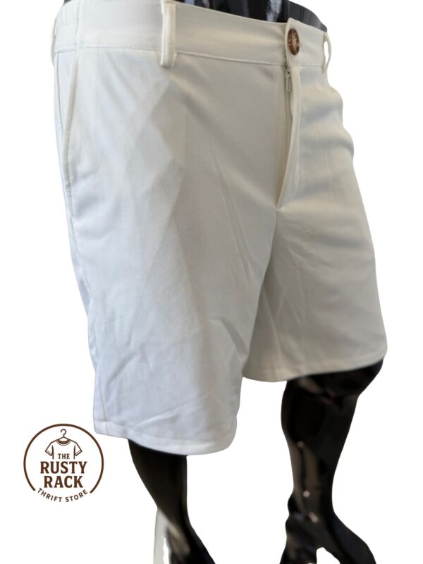 Manfinity White Shorts - Image 2