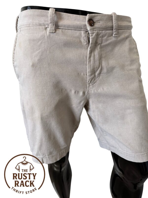 EXPRESS SLIM ABOVE THE KNEE SHORTS - Image 5