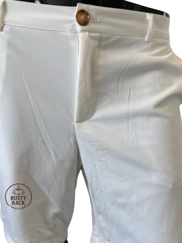 Manfinity White Shorts - Image 3