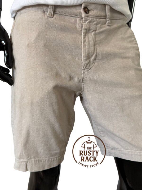 EXPRESS SLIM ABOVE THE KNEE SHORTS